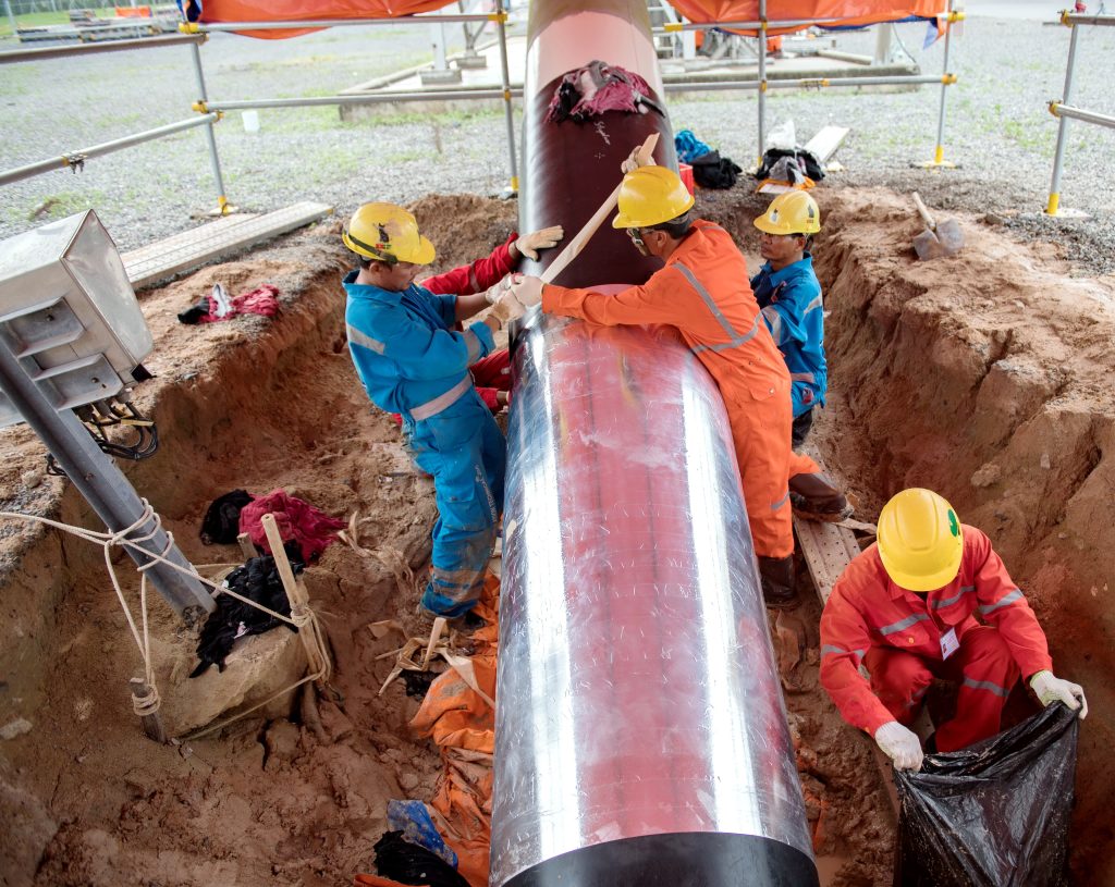 Keo Weicon HB 300 sửa chữa đường ống dẫn dầu